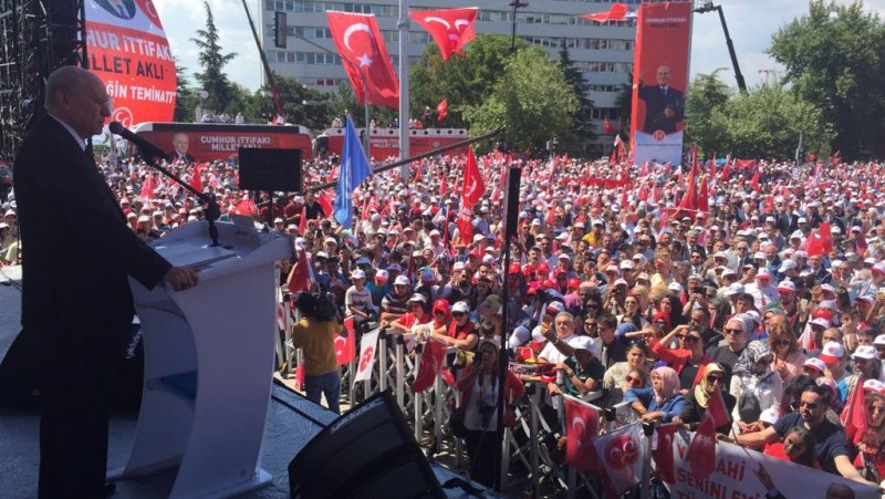 MHP’nin İki İl Başkanı İstifa Etti