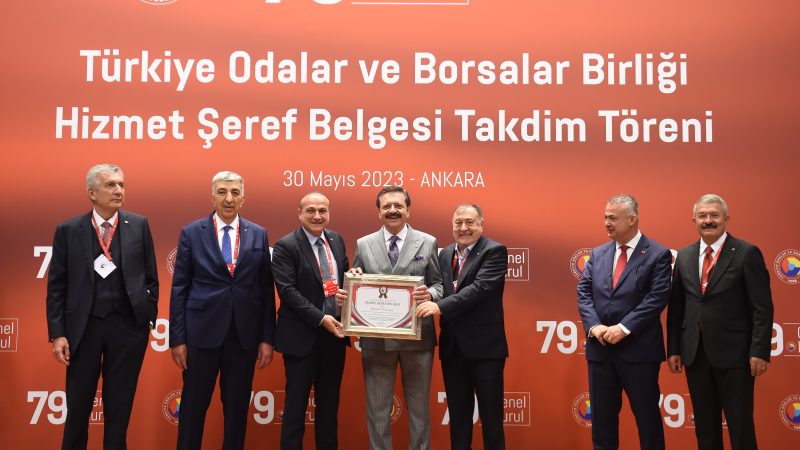 ATSO Başkanı Murat Kırlangıç’a Hizmet Şeref Belgesi