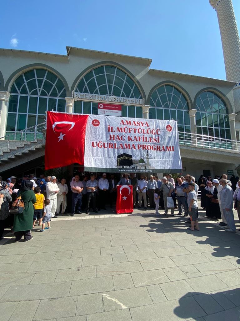 Amasya’dan Hacı Adayları Kutsal Topraklara Uğurlandı