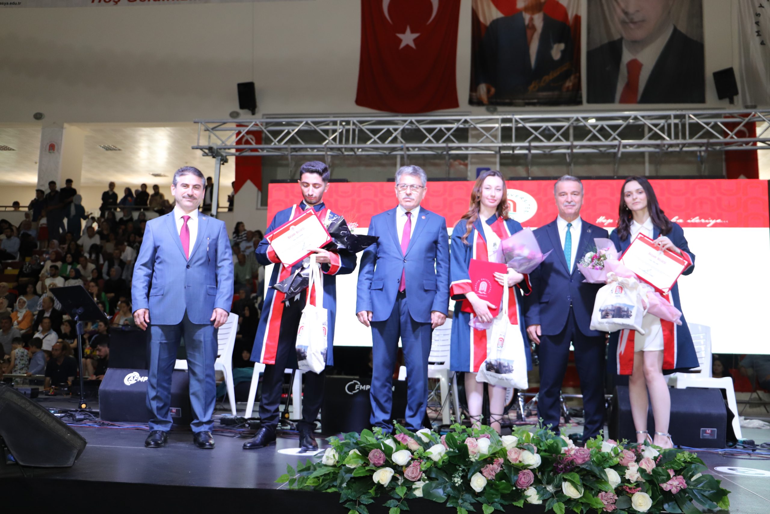 Amasya Üniversitesi 2022-2023 Akademik Yılı Mezuniyet Töreni Düzenlendi