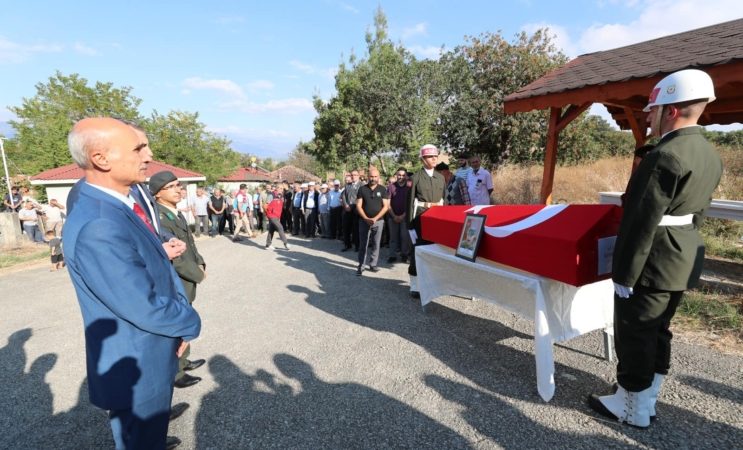 Kıbrıs Gazisi Amasya’da Toprağa Verildi