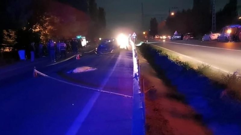 Amasya’ da Yine Trafik Kazası…Otomobilin Çarptığı 2 Kadın Hayatını Kaybetti